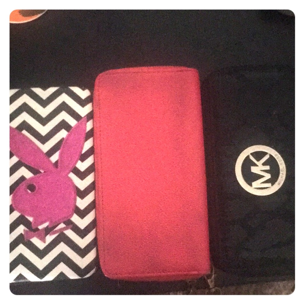 3 set wallet!!!! Price negotiable!